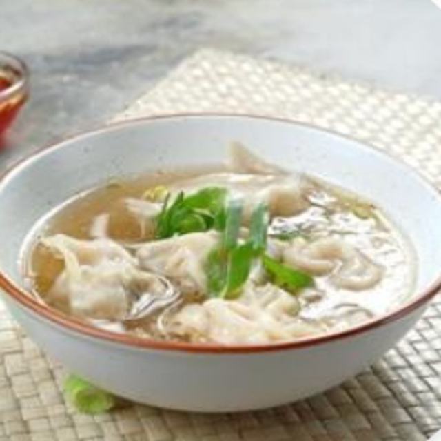 Veggie and Pork Wonton SOUP.